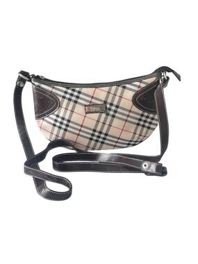 Burberry Paid Small bag With Damage